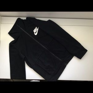 Boys zip up light sweater